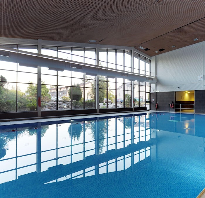 Forest Hills Pool